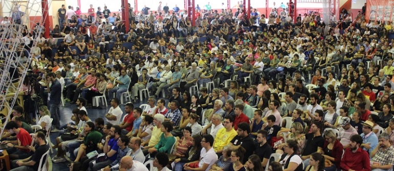 Somos contra o ajuste fiscal e contra esse conservadorismo oportunista