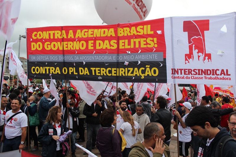 Assista ao vídeo do Ato contra o ajuste fiscal e a Agenda Brasil (20/08/2015)